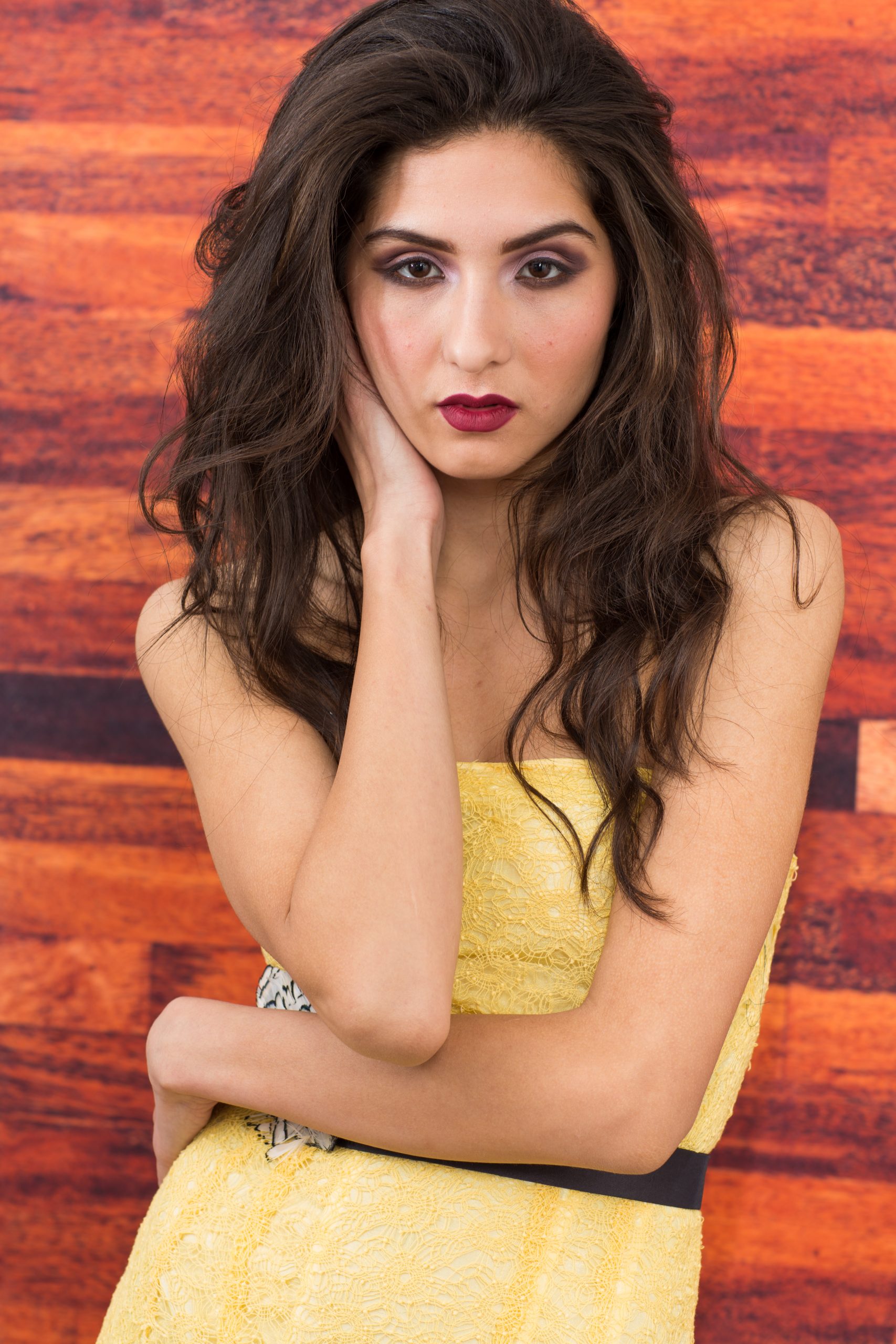 فون طرح دار ساوج Brazilian Cherry فون طرح دار ساوج Brazilian Cherry